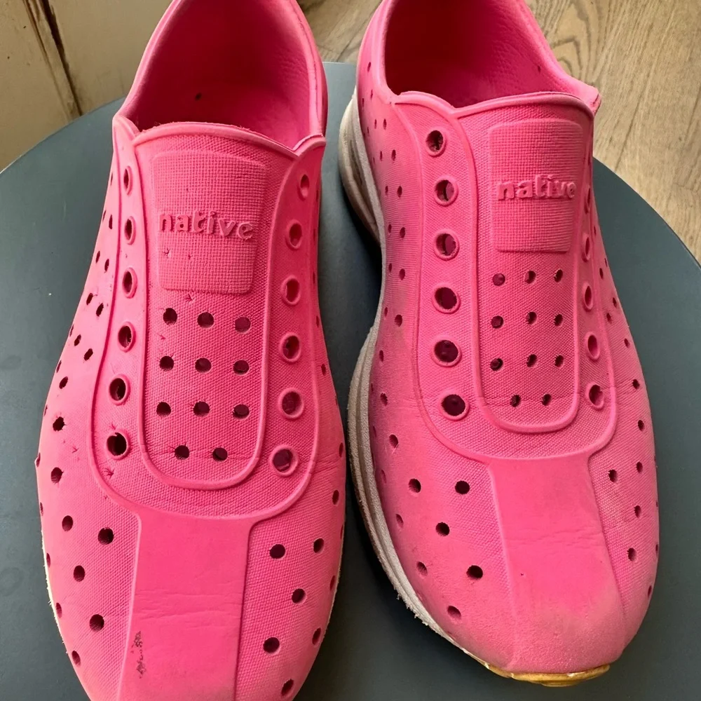 Native Pink Water‎ Shoes Lightweight Perforated Design